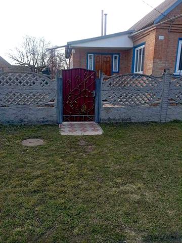 Продам дім в місто Лохвиця