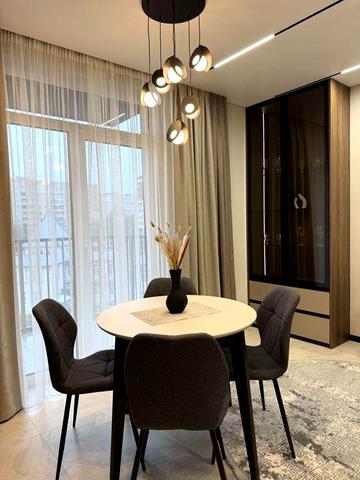 Оренда дизайнерської 2-кім. квартири по вул.Трильовського