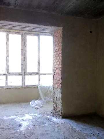 Продам двокімнатну в новому будинку на  здачі