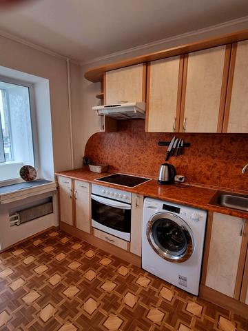 Сосницька вул., 10