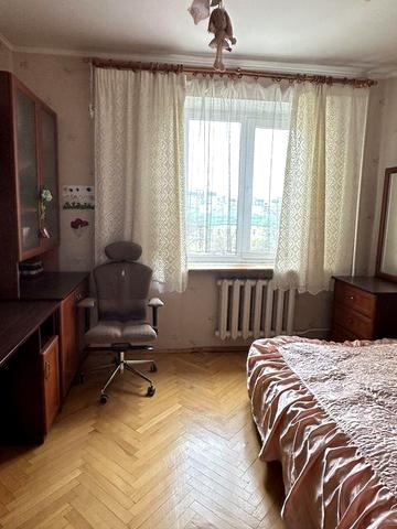 Продаж 3 кім. квартири на Сихові