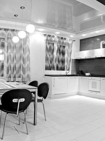 160 м,  4-х комнаты , 3 спальни, Аркадия, без комиссии, с летом