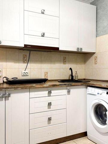 Ключі Малишка 17 Дарниця Дніпровський район 31м2 1 кімната з ремонтом парк