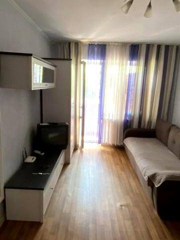 Однокомнатная квартира возле метро Дорогожичи