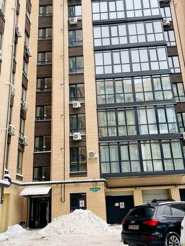 Власник ! здаю  реальну квартиру одній дівчині, без тваринок