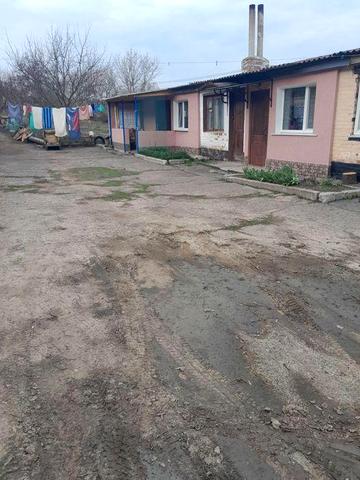 3-х кімнатна квартира,в 4-х квартирному будинку.