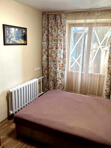 Сдам 3к квартиру на ул. Михайла Грушевського, дом 14