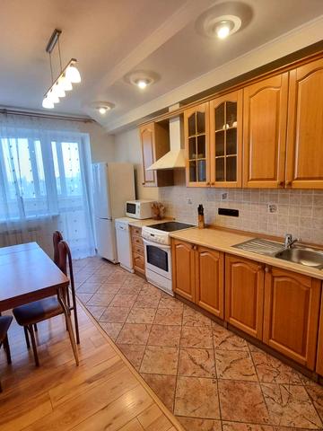 Мокра вул. (Кудряшова), 3