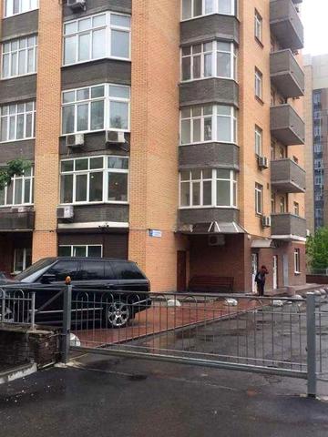 Оренда 2-к квартира, Тютюнника вул.,16 Печерський, Центр, Палац Спорту