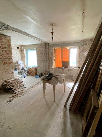 1-кімнатна квартира в Соснівці, 28 м², під ремонт