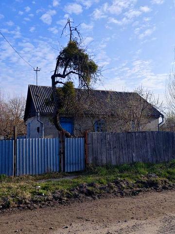 Будинок хата  с. Пліщин
