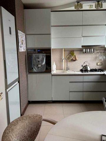 Продам світлу 3к квартиру на Калиновій (образцовий/слобожанський/індустріальний)