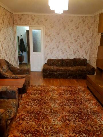 Сдам квартиру правый берег Хозяин