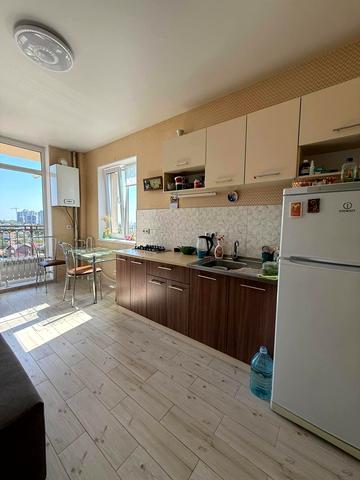 Євгена Чикаленка вул., 43