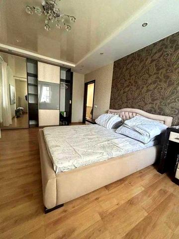 Оренда двокімнатної квартири по вул Наукова