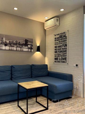 Новомостицька вул., 15