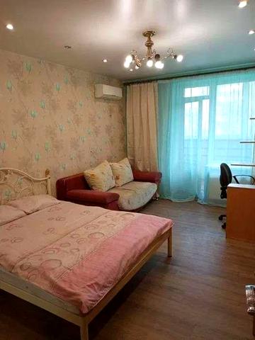 Сдам 1 кв ЖК Мира метро ХТЗ  10000 гр.