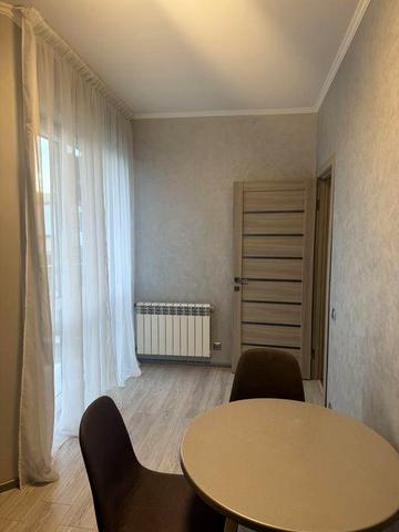 ЖК «Графіт». Новобудова. 2поверх. До центру 15 хв.пішки ЖК Графіт