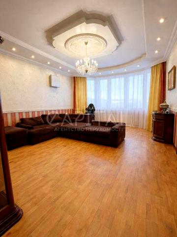 Оренда автономної квартири, вул. Микільсько-Слобідська, Дніпровський р