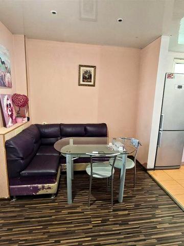 Оренда 2х кімнатної квартири у Вознесенівському р-ні (12 Квітня 78)