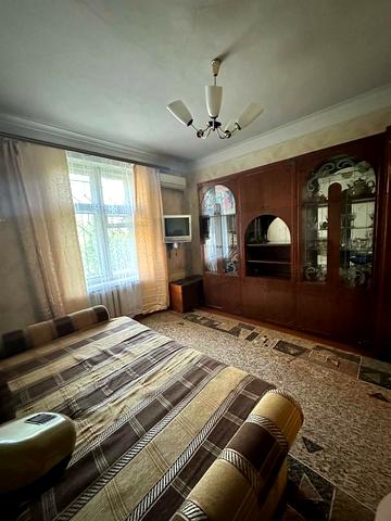 Незалежної України вул. (40 років Радянської України), 42