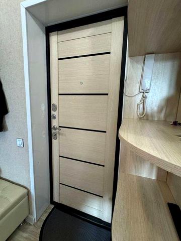 Продам двушку в новому районі