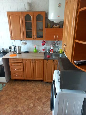 Богатирська вул., 16