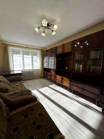 Ясська вул. (Миколи Ковальчука), 12