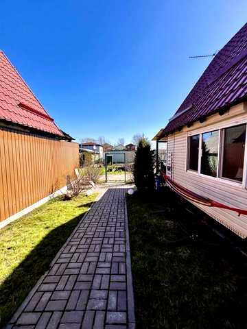 Продаж  2х поверхового будинку в місті, причал # 5, р-н 700 річчя