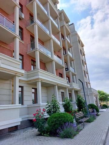 Трамвайна вул., 31