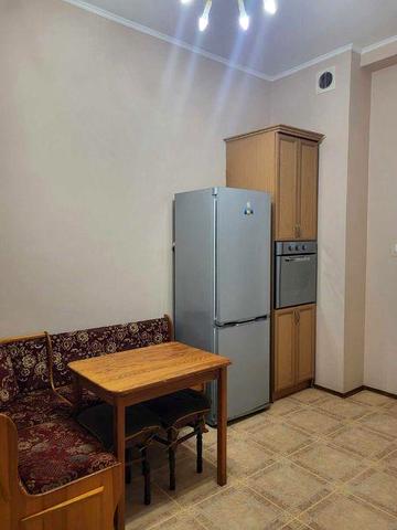 3 к.кв. в центрі ( вул. Заклинських) 15 тис.грн