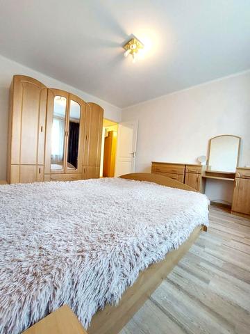 Героїв просп., 46