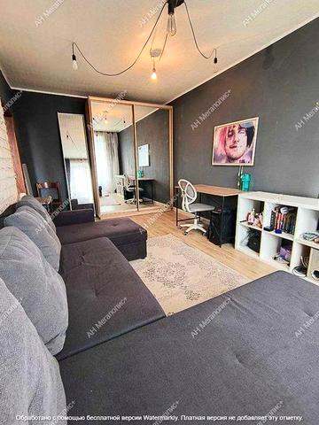 1 кв.  (Танкопия) Каденюка, Новые дома, м. Дворец Спорта