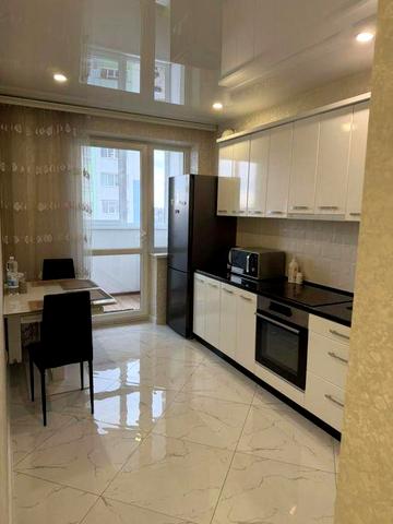 Здам квартиру у новобудові метро Індустріальна