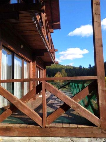 продаж будинку в горах