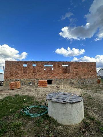 Продам  цегляний будинок  Рокитне