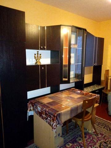 Здається окрема кім. Вул. Литвиненко.