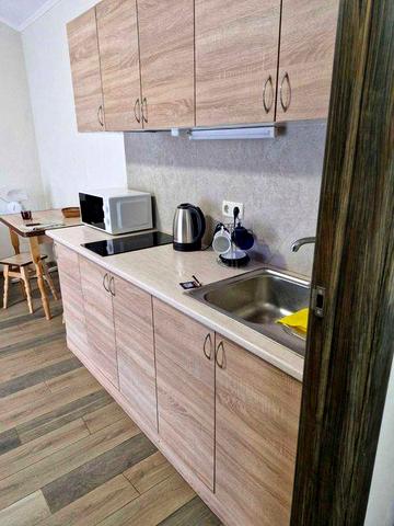 Зручна студія в автономному будинку