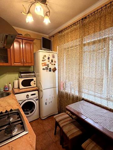 2-кімнатна квартира з ремонтом| 43м2| Вишневе, центр| БЕЗ КОМІСІЇ