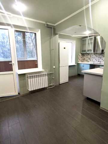 Продаж 3к Квартира Кримська вулиця