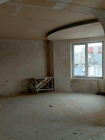 2 к.кв  в.Обліски 117 4 /5 64,3м²
