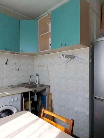 Сдам 2 комнатную квартиру на Залютино (Рынок).Под склад Вашей мебели.