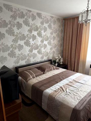 Продам 2-х кімнатну квартиру