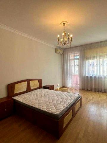 Оренда 2-кім. Печерськ  Є.Коновальця ,36б  метро Печерська