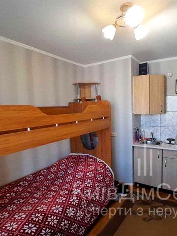 продаж квартири гуртожиток Воскресенка проспект Воскресенський 15В