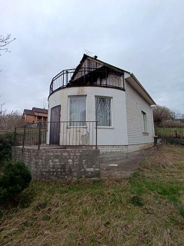 Продаж цегляного будиночку в с. Красне