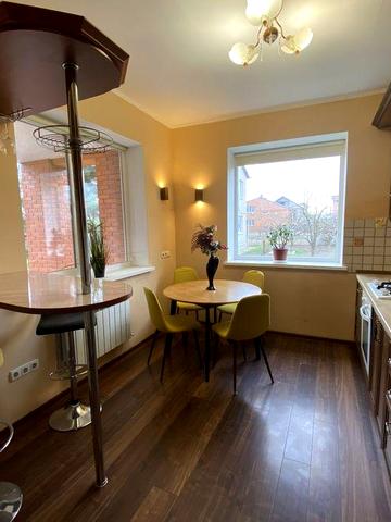 Здам двохповерховий будинок, район Монастирська гора (Червоний Шлях) !