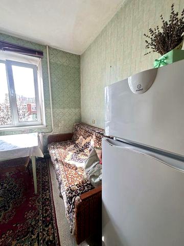 Головка 18 Левада гарна чиста квартира вільна