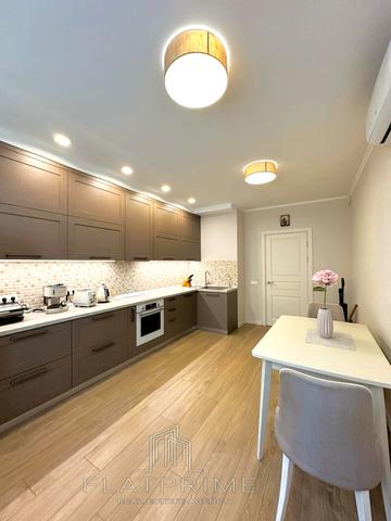 Сергія Данченка вул., 32-А