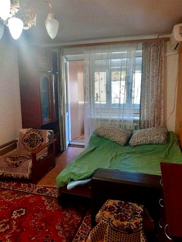 Сдам с ремонтом 1 комнатную Генерала Петрова—Черемушки